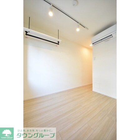 ファーヴァル代々木上原の物件内観写真